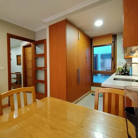 Coqueto En Rúa Dos Castiñeiros Apartamento