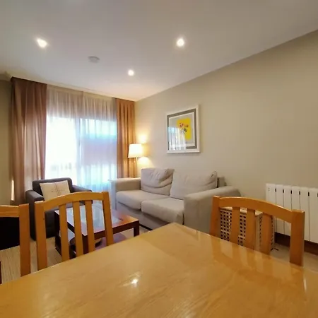 Coqueto En Rúa Dos Castiñeiros Apartamento